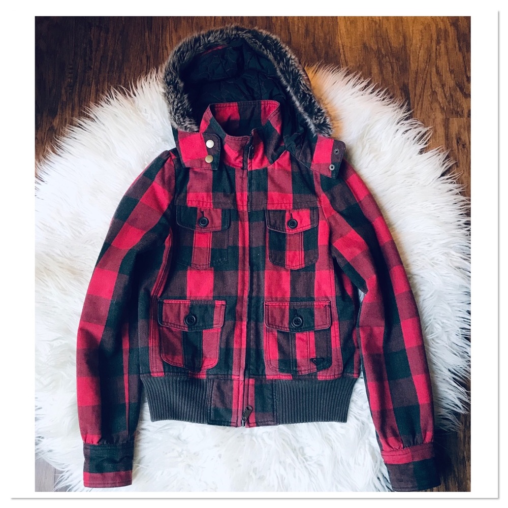 Roxy Jacket Buffalo Plaid Red Brown Fur Trim Small